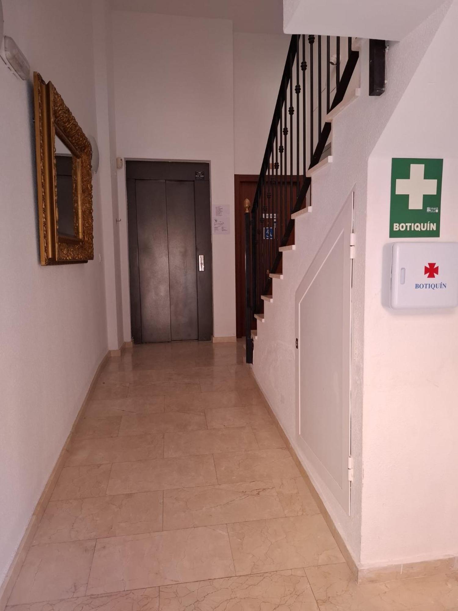 Apartament Centrum 4 *